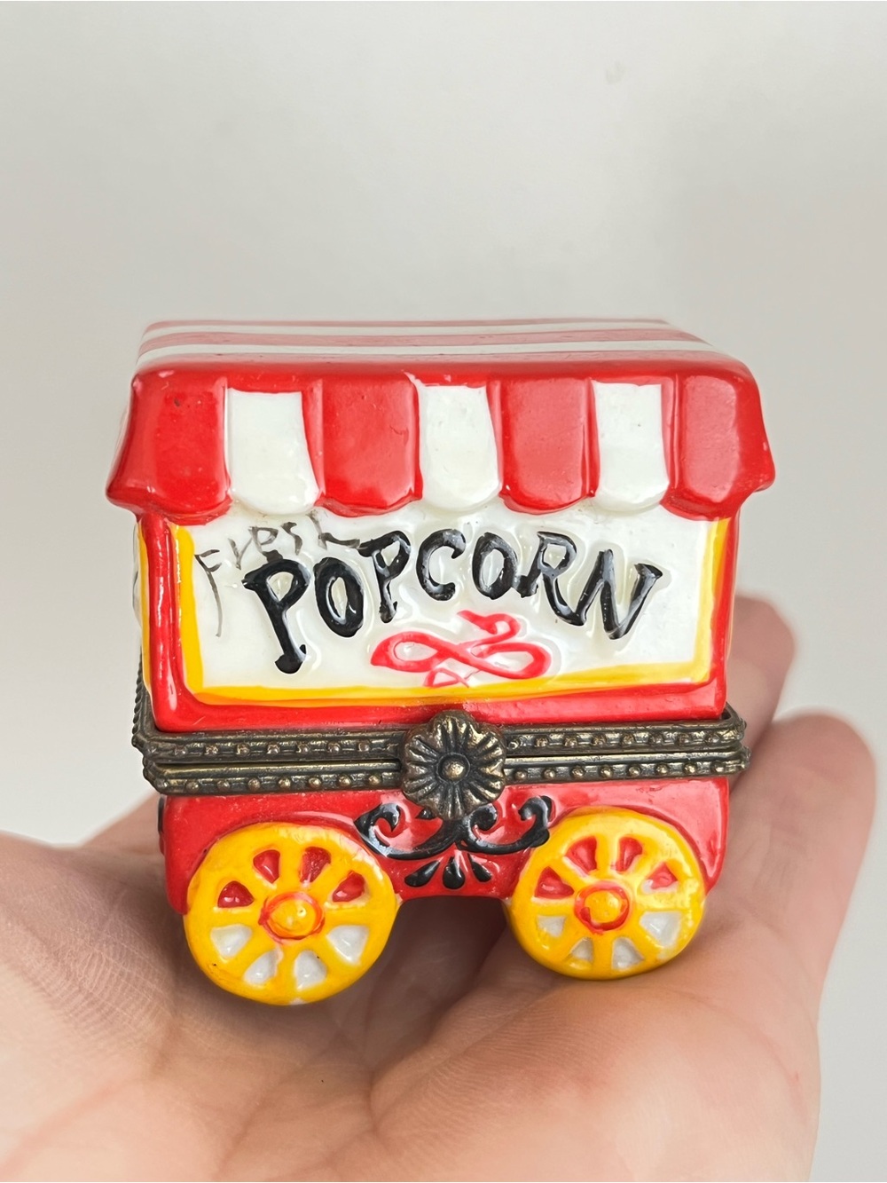 Small Ceramic Trinket Box